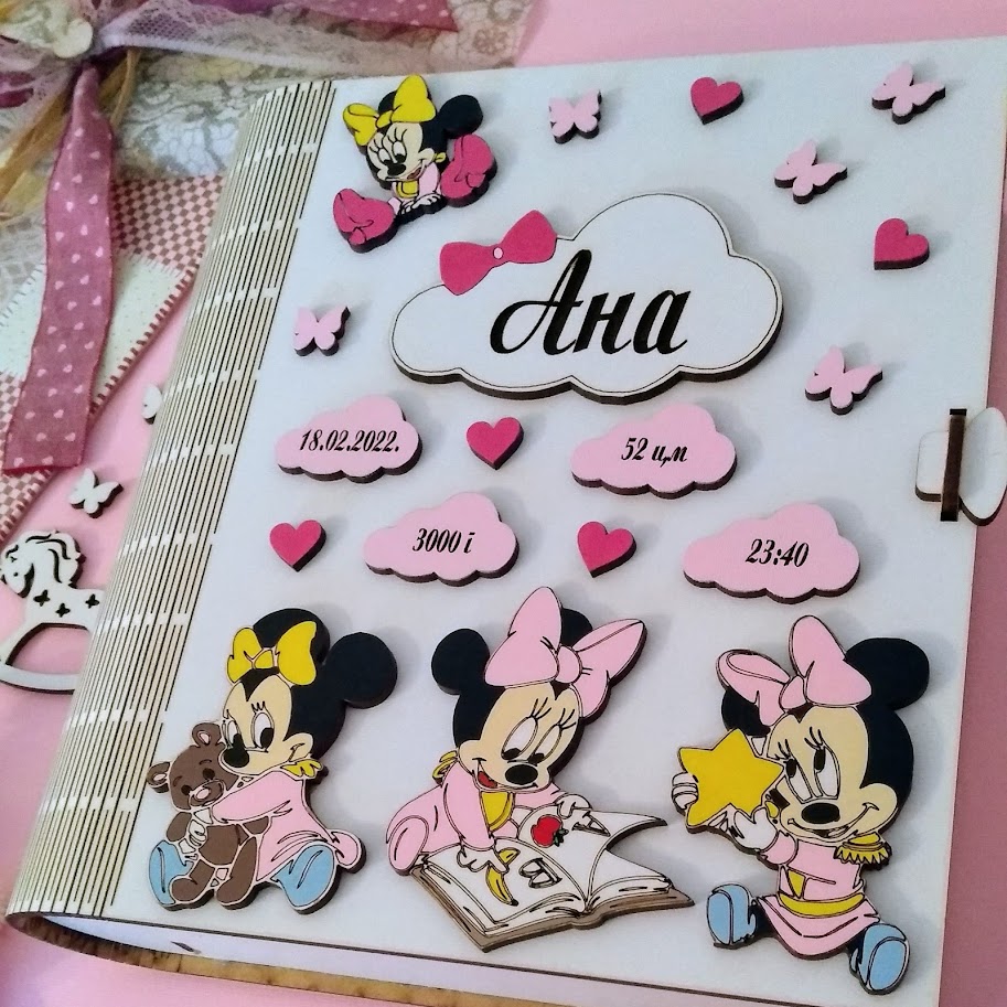 Personalizovana roza drvena kutija prvih uspomena na bebu devojčicu (Mini Maus Dizni)